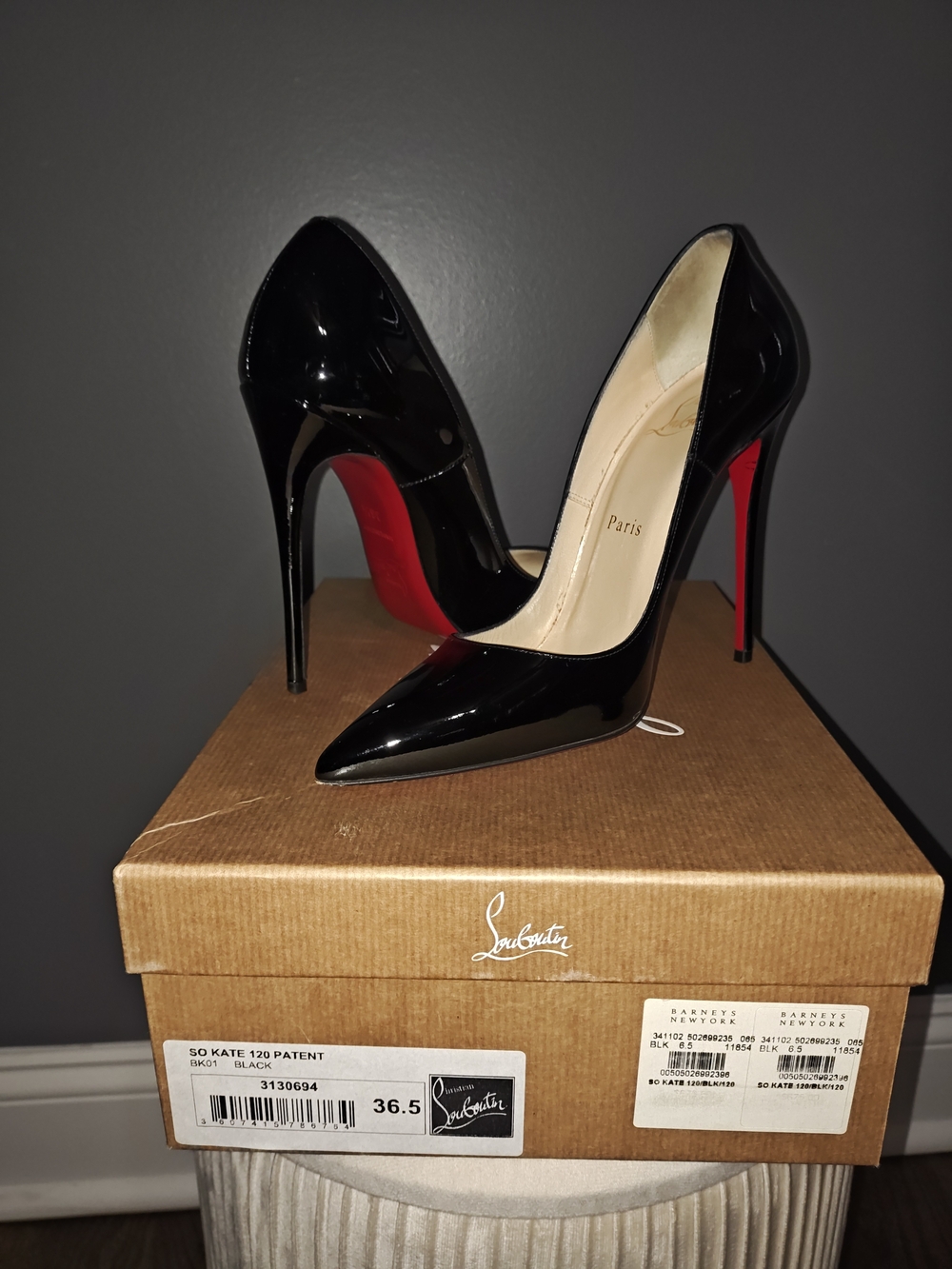 Authentic Christian Louboutin So Kate 120 Patent Black Pointed Toe Pump